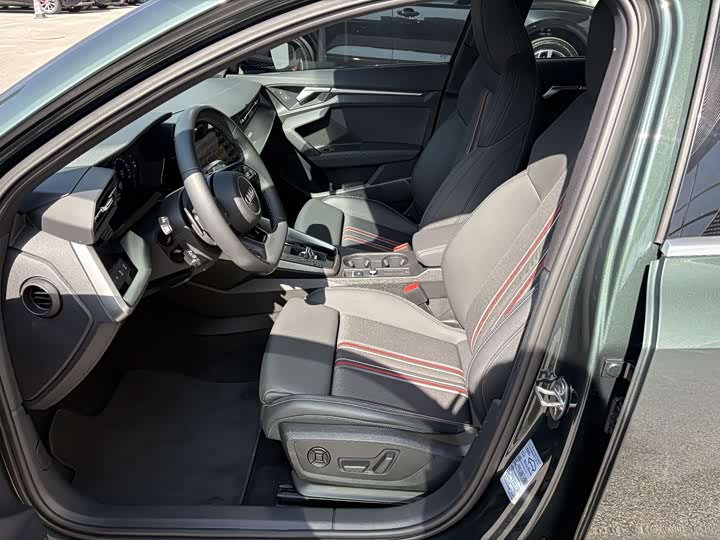 Фото 7 - Audi A3