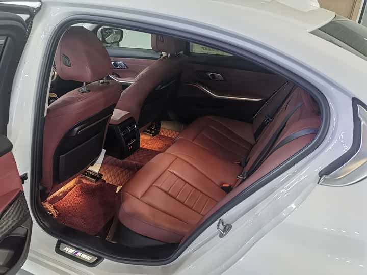 Фото 13 - BMW 3 Series