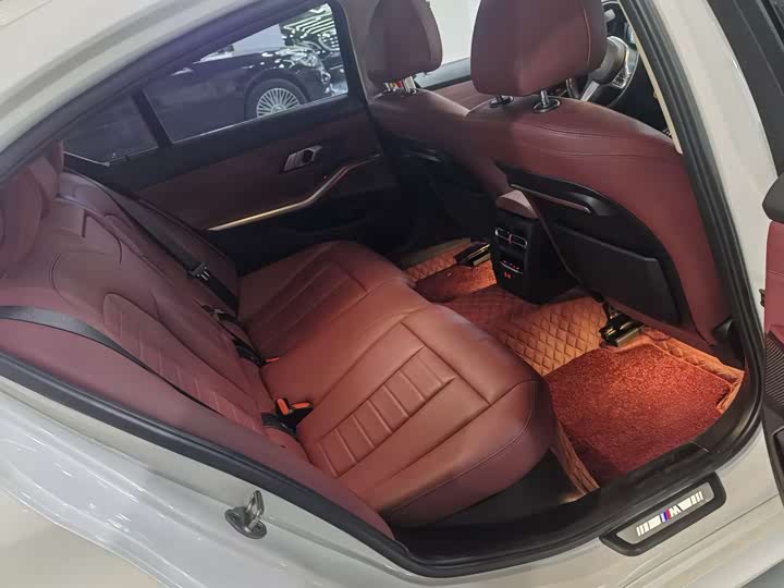 Фото 7 - BMW 3 Series