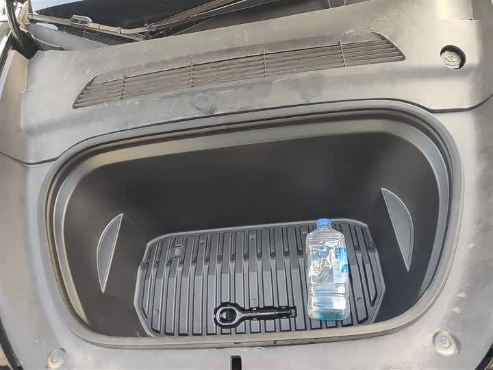 Фото 20 - Tesla Model Y