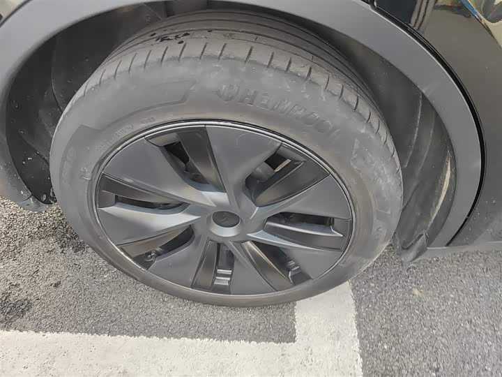 Фото 26 - Tesla Model Y