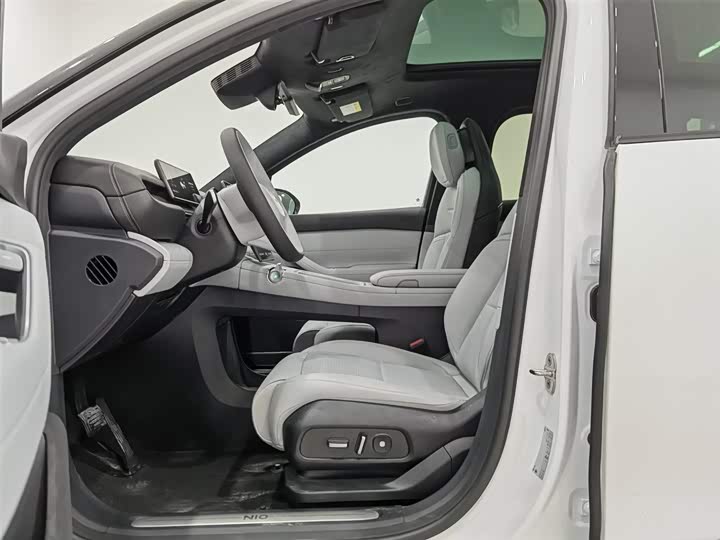 Фото 10 - Nio ES6