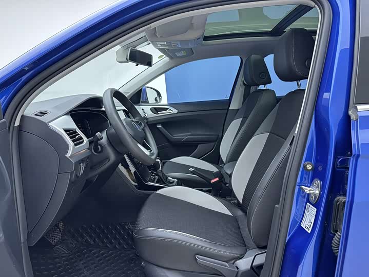 Фото 10 - Volkswagen Tacqua