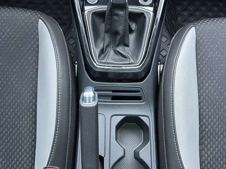 Фото 19 - Volkswagen Tacqua