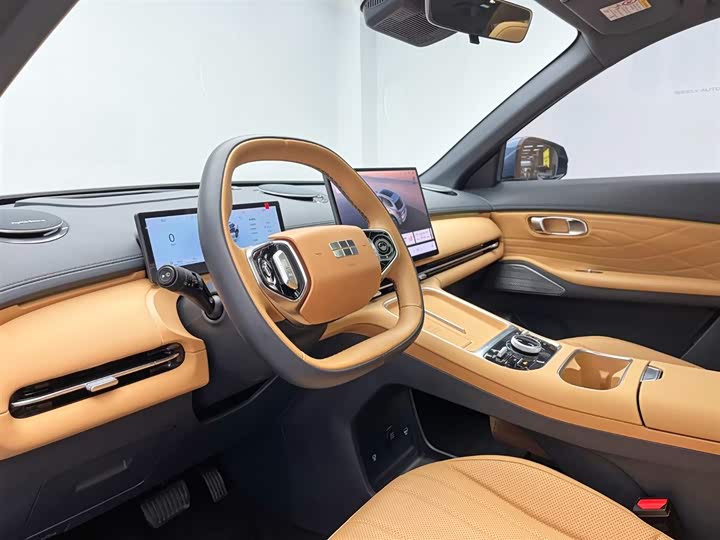 Фото 16 - Geely Galaxy Starship 7