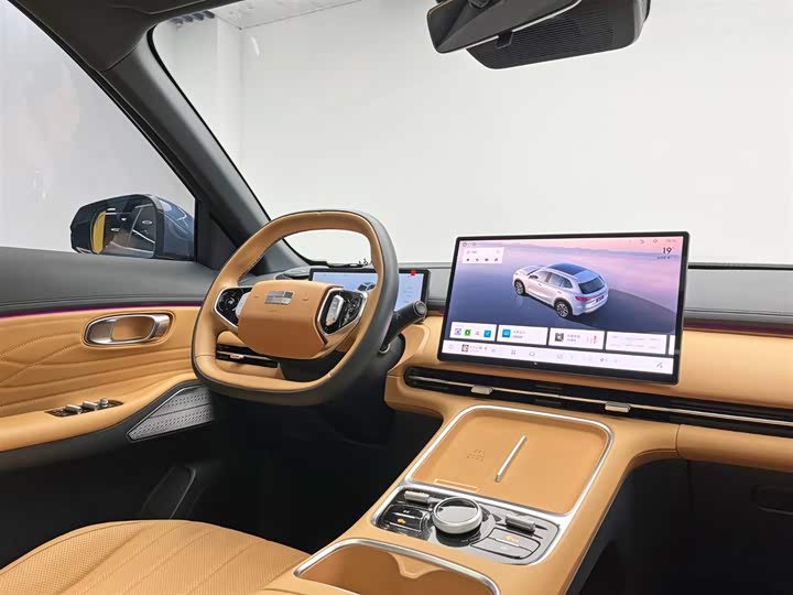 Фото 28 - Geely Galaxy Starship 7