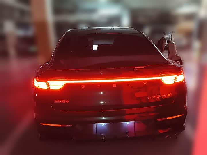 Фото 28 - Geely Preface