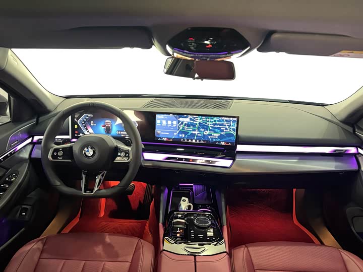 Фото 8 - BMW 5 Series