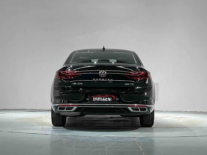 Фото 16 - Volkswagen Magotan