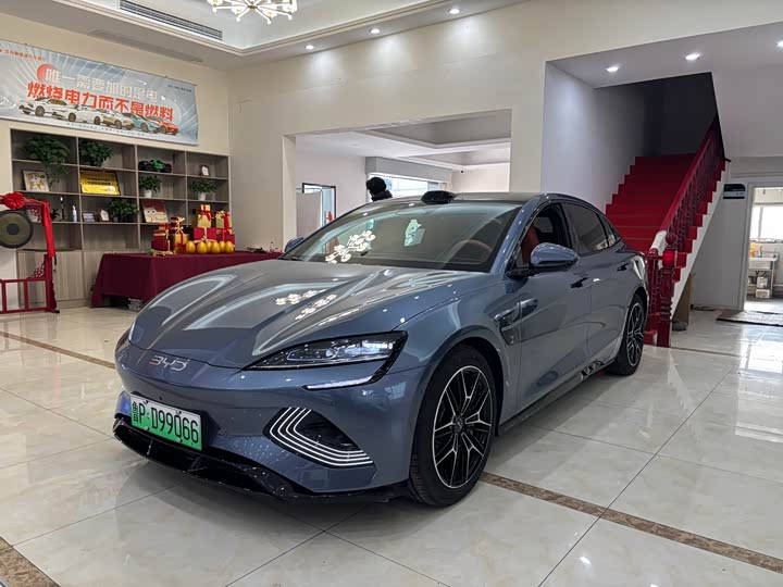 Фото 1 - BYD Seal