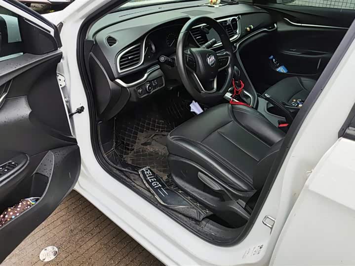 Фото 9 - Buick Excelle GT