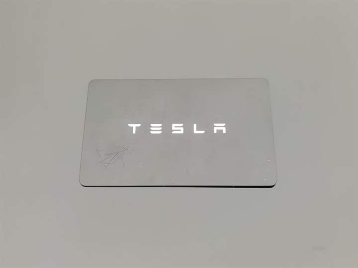 Фото 19 - Tesla Model 3