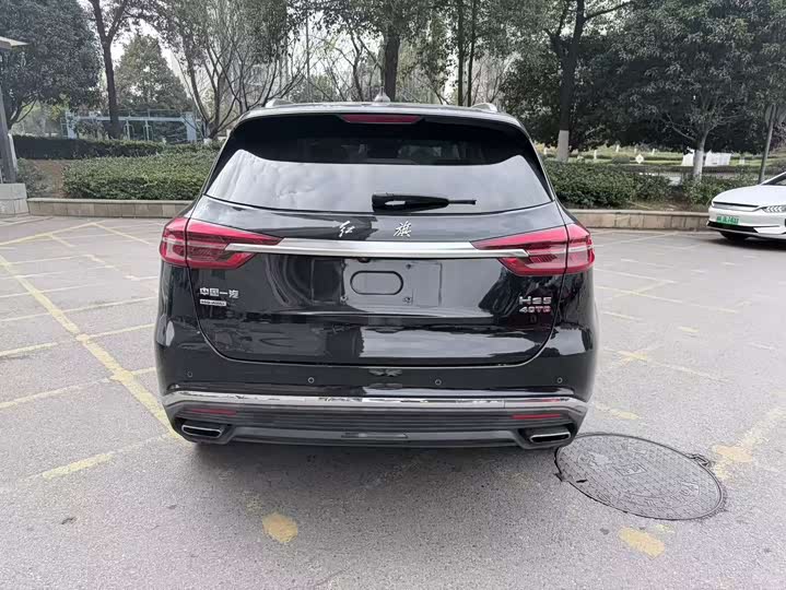 Фото 8 - Hongqi HS5