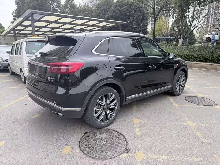 Фото 9 - Hongqi HS5