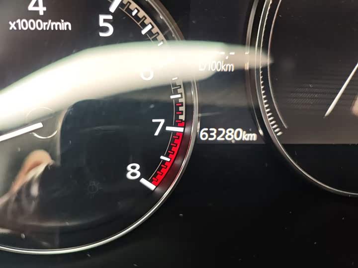 Фото 5 - Mazda CX-30