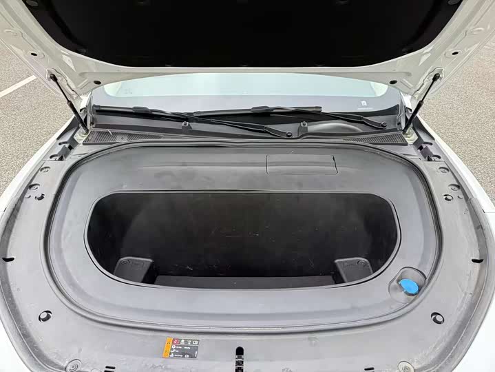 Фото 14 - Roewe D7