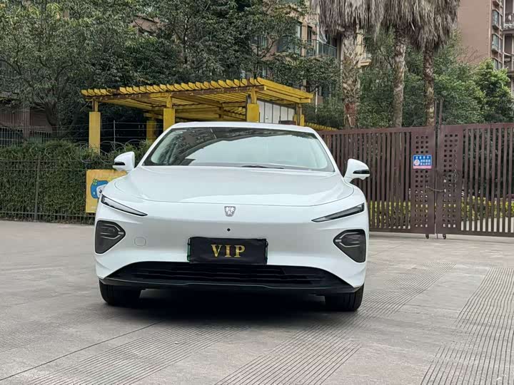 Фото 2 - Roewe D7