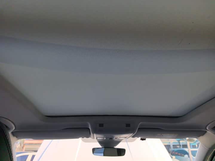 Фото 18 - Volkswagen Tayron