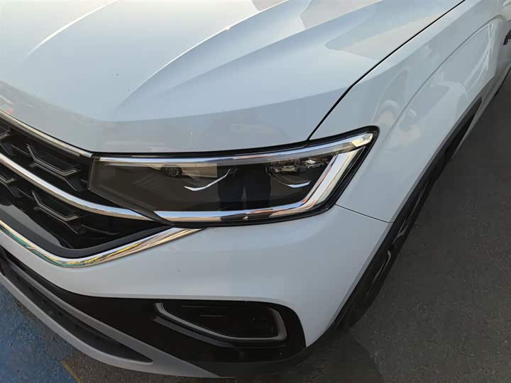 Фото 24 - Volkswagen Tayron