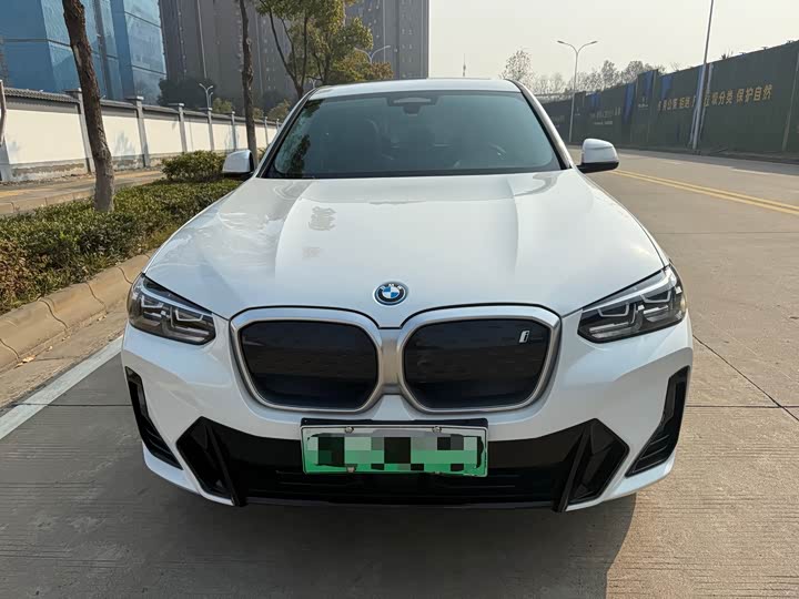 Фото 5 - BMW iX3