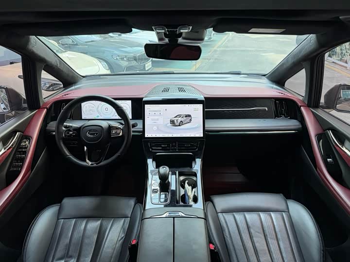 Фото 3 - GAC Trumpchi M8