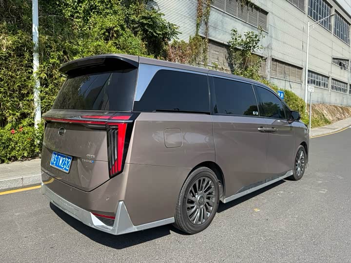 Фото 5 - GAC Trumpchi M8