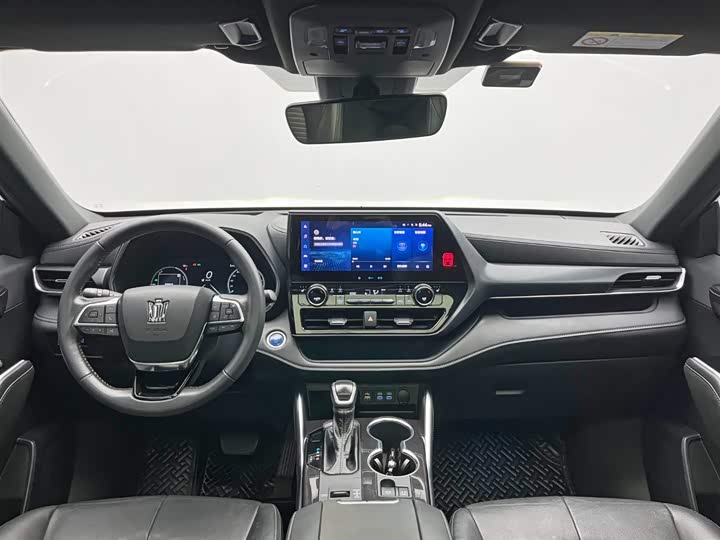 Фото 25 - Toyota Crown Kluger