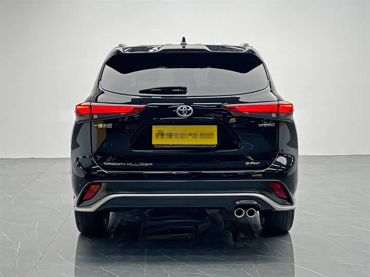 Фото 5 - Toyota Crown Kluger