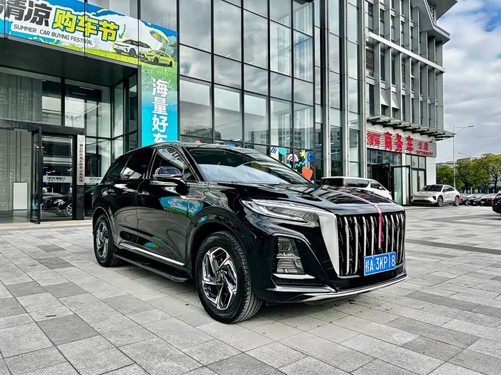Фото 25 - Hongqi HS3