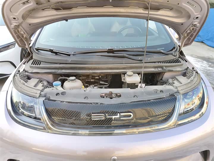 Фото 20 - BYD Dolphin