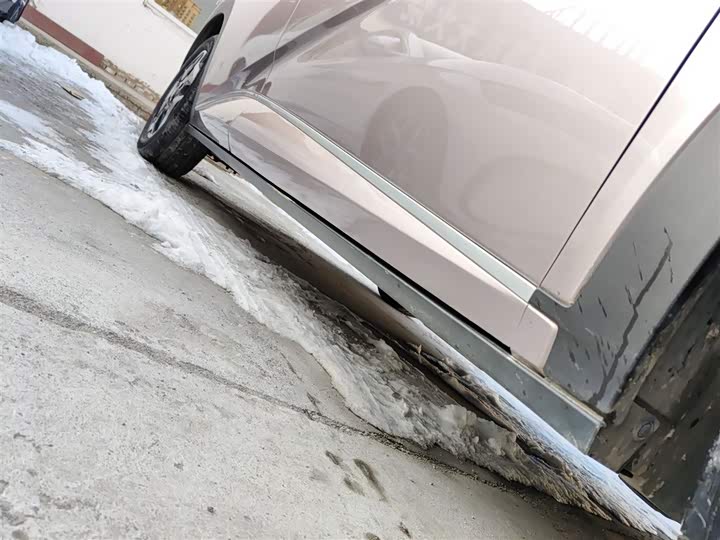 Фото 21 - BYD Dolphin