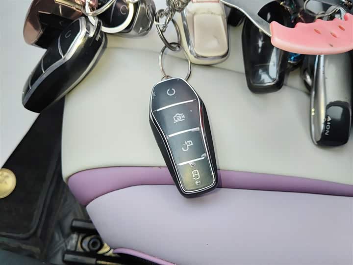 Фото 9 - BYD Dolphin