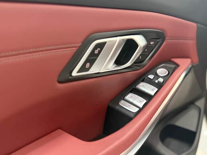 Фото 12 - BMW 3 Series