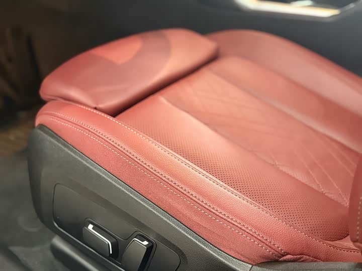 Фото 13 - BMW 3 Series