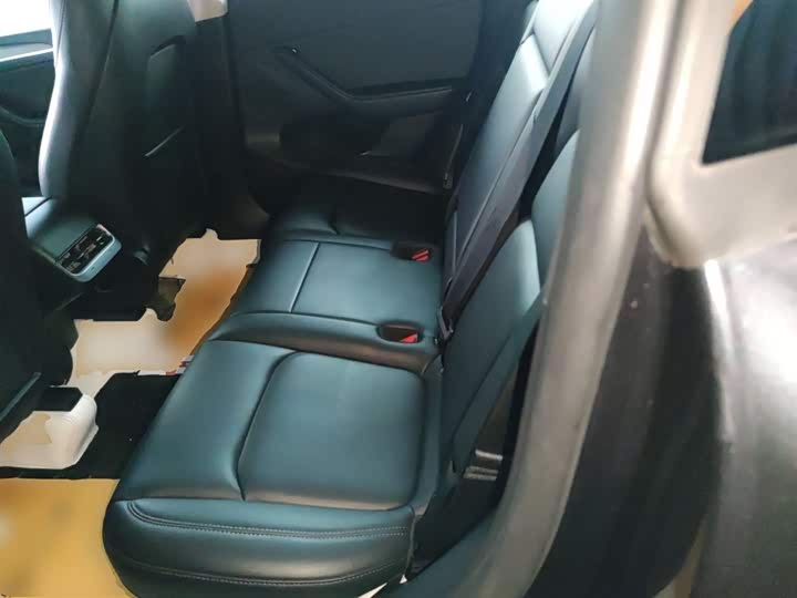 Фото 17 - Tesla Model Y