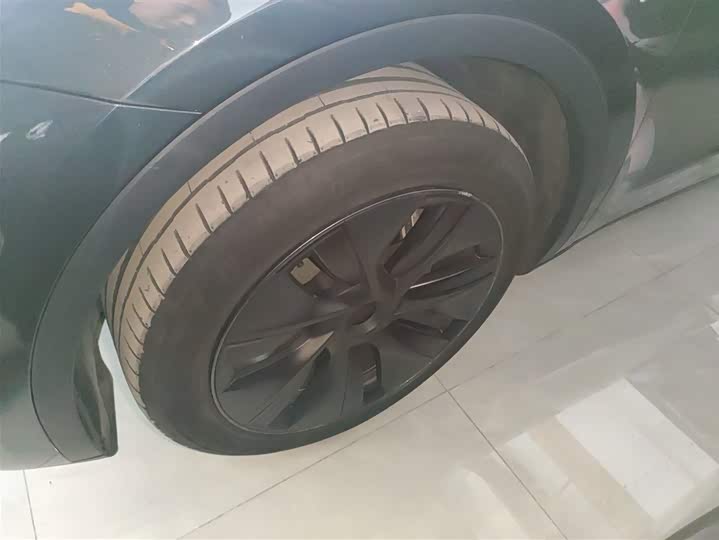 Фото 23 - Tesla Model Y