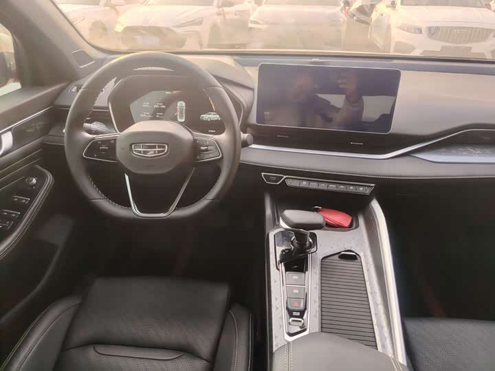 Фото 5 - Geely Preface