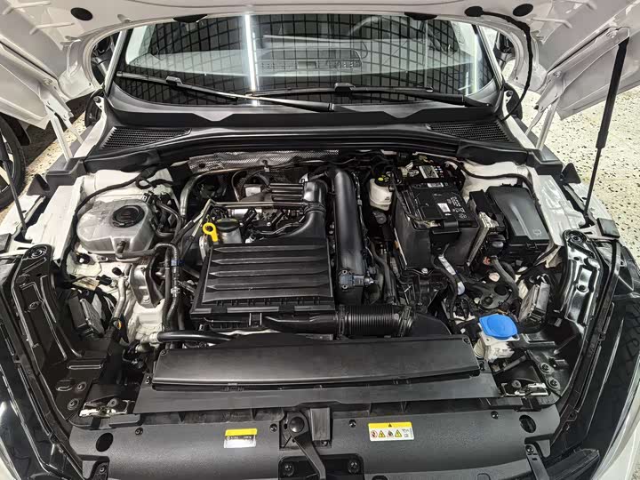 Фото 26 - Volkswagen Lamando L