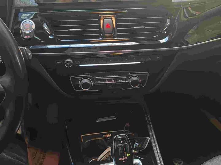 Фото 13 - BMW 1 Series