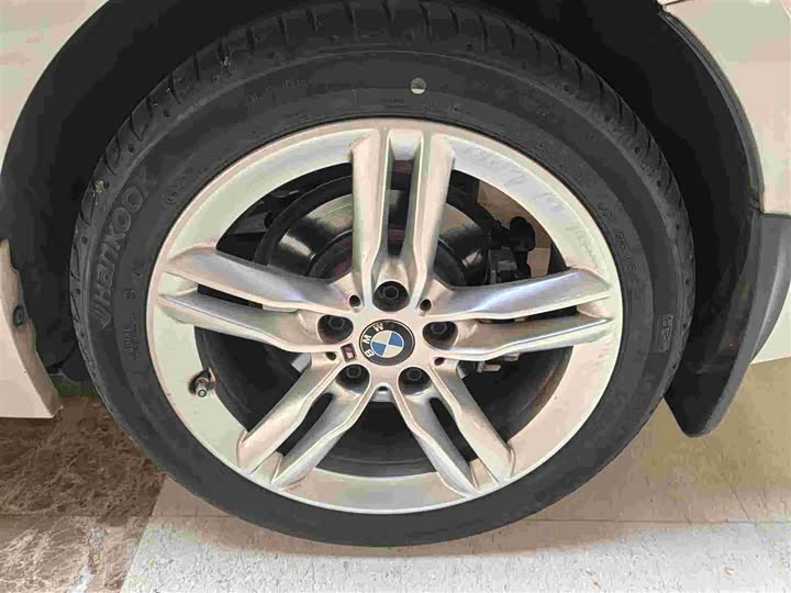 Фото 17 - BMW 1 Series