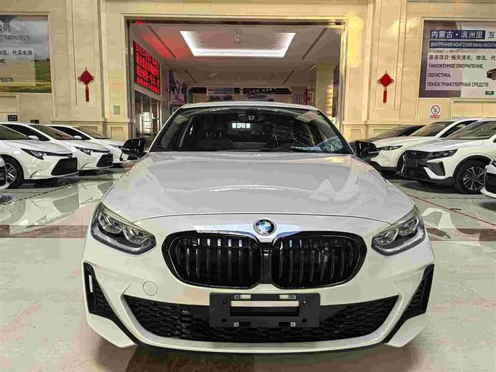 Фото 2 - BMW 1 Series