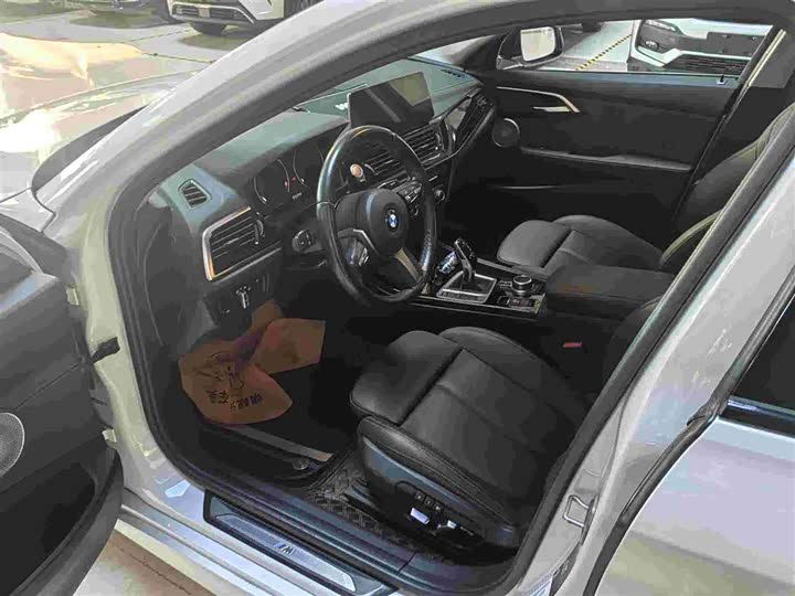 Фото 5 - BMW 1 Series