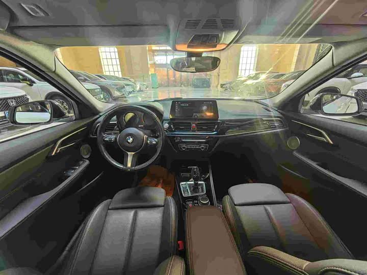 Фото 9 - BMW 1 Series