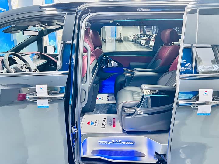 Фото 23 - GAC Trumpchi M8