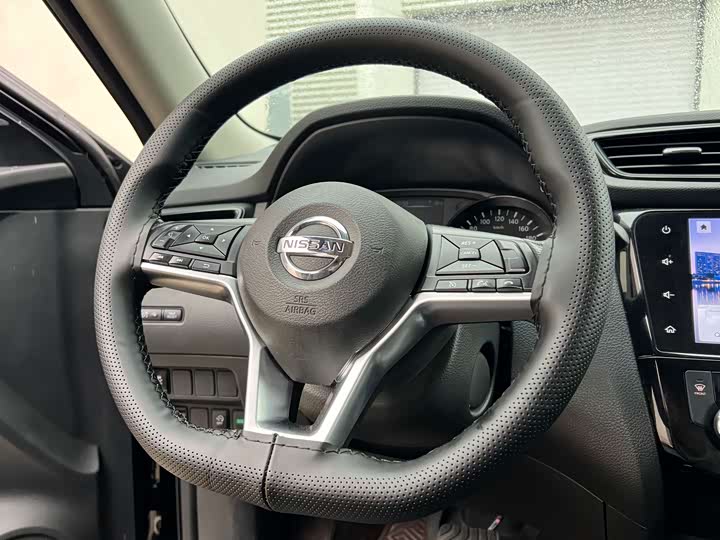 Фото 8 - Nissan X-Trail