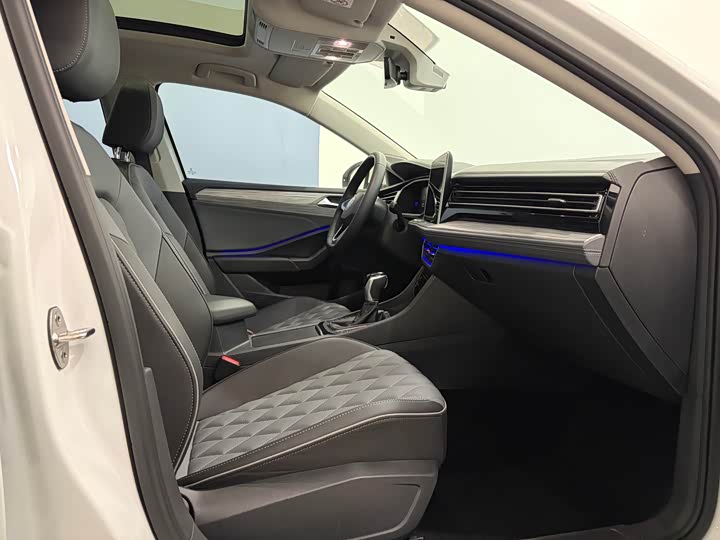 Фото 7 - Volkswagen Sagitar L