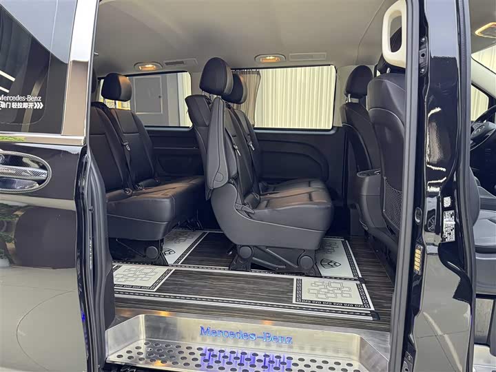 Фото 12 - Mercedes-Benz Vito