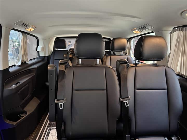 Фото 14 - Mercedes-Benz Vito