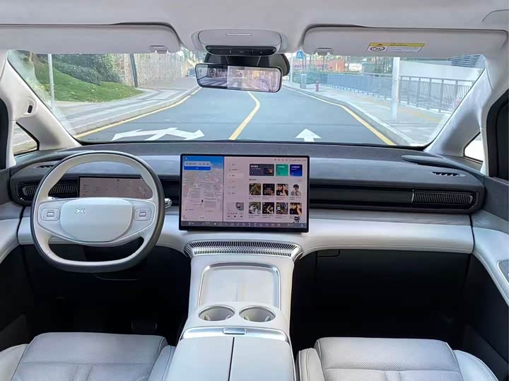 Фото 5 - XPeng X9