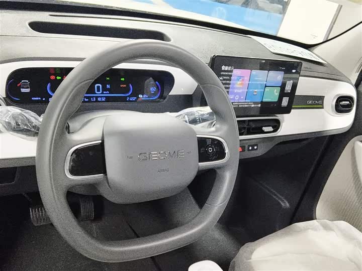 Фото 10 - Geely Galaxy Panda Mini